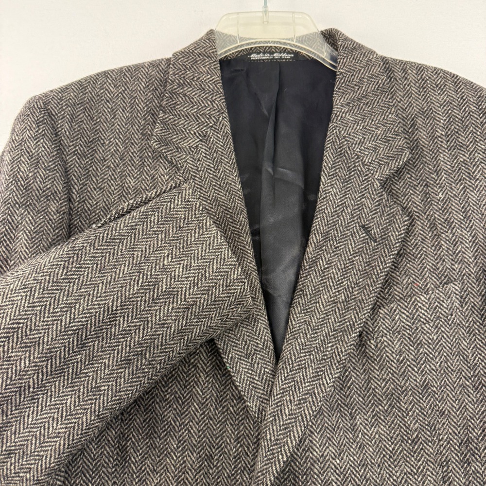 Barrington Men's Herringbone‎ Wool Blend Blazer Jacket Classic Fit Button Front